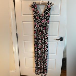 Flowy maxi dress with magenta flowers, XL